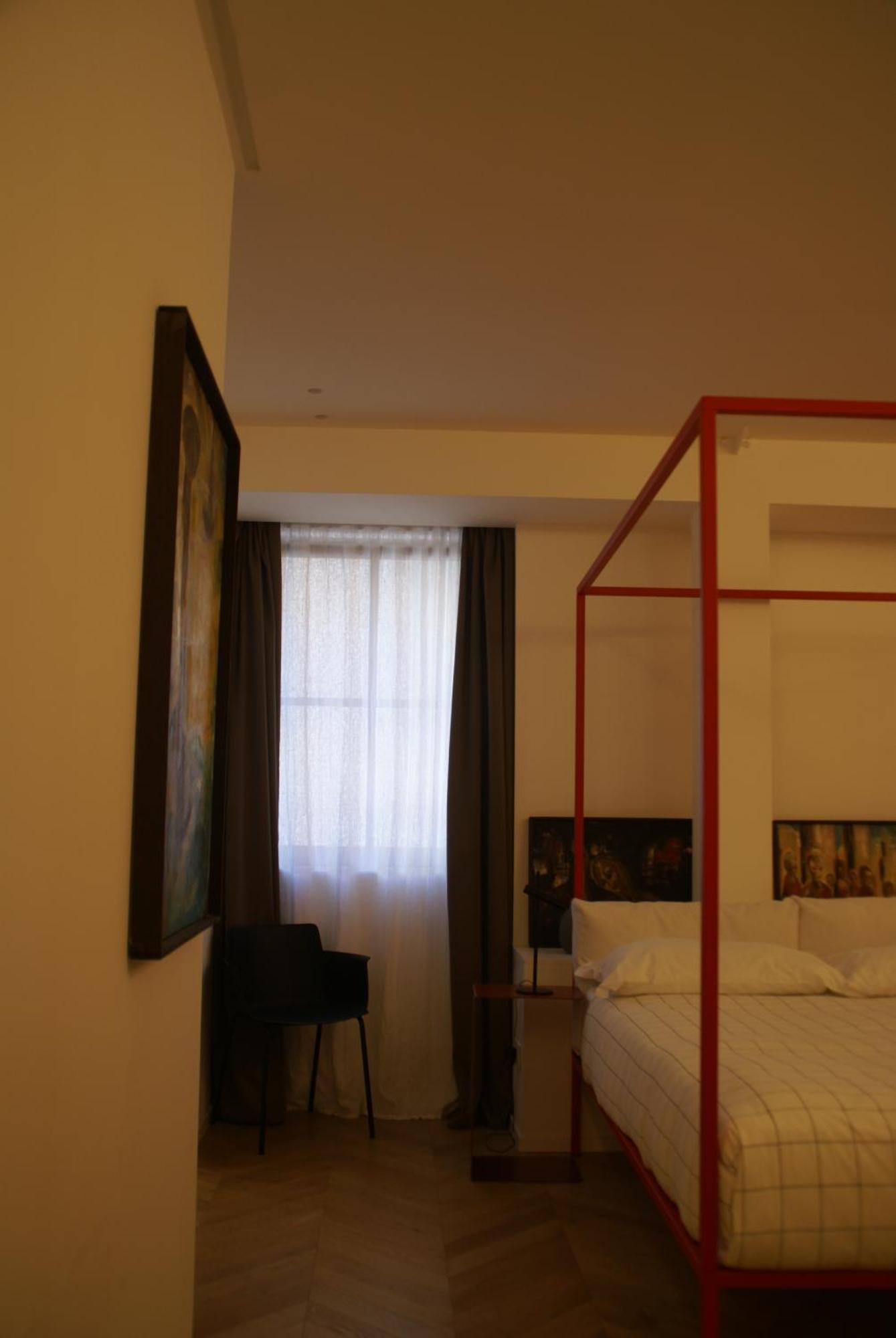 Bed and Breakfast Fra Le Righe Катания Экстерьер фото